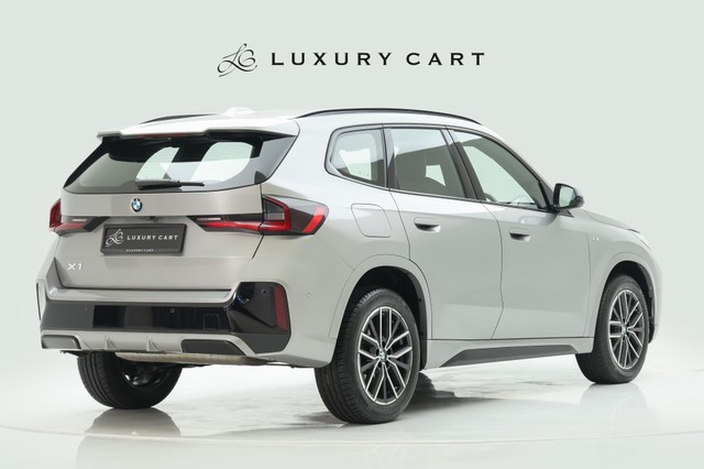 Second-hand 2024 BMW X1 sDrive18i M Sport for sale in Gurgaon-11