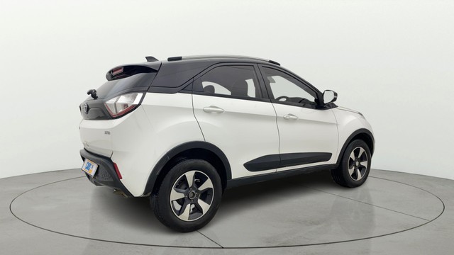 Tata Nexon 1.2 Revotron XZA Plus DualTone Second-hand 2019 Tata Nexon 1.2 Revotron XZA Plus DualTone for sale in Chennai-14