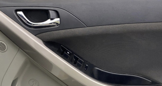 Tata Nexon 1.2 Revotron XZA Plus DualTone Second-hand 2019 Tata Nexon 1.2 Revotron XZA Plus DualTone for sale in Chennai-2