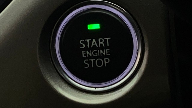 Tata Nexon 1.2 Revotron XZA Plus DualTone Second-hand 2019 Tata Nexon 1.2 Revotron XZA Plus DualTone for sale in Chennai-3