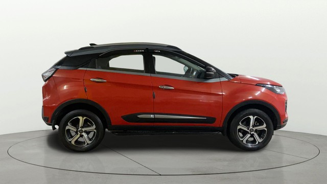 Tata Nexon XZ Plus DualTone Roof Second-hand 2021 Tata Nexon XZ Plus DualTone Roof for sale in Surat-13