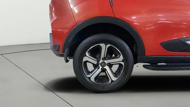 Tata Nexon XZ Plus DualTone Roof Second-hand 2021 Tata Nexon XZ Plus DualTone Roof for sale in Surat-28