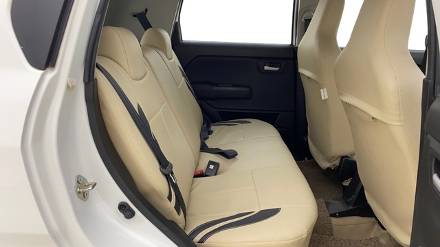 Second-hand 2021 Maruti Wagon R VXI for sale in Ahmedabad-16