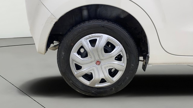 Second-hand 2021 Maruti Wagon R VXI for sale in Ahmedabad-24