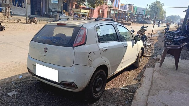 Second-hand 2015 Fiat Punto EVO 1.3 Dynamic for sale in Baran-4