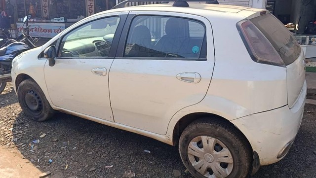 Second-hand 2015 Fiat Punto EVO 1.3 Dynamic for sale in Baran-3