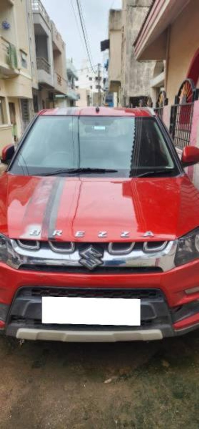 Second-hand 2017 Maruti Vitara Brezza LDi Option for sale in Godhra-1