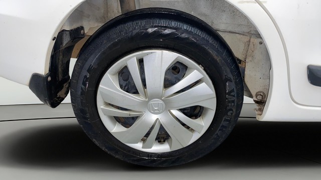 Second-hand 2015 Honda Amaze E i-Vtech for sale in Kochi-24