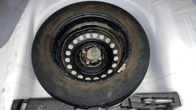 Second-hand 2015 Honda Amaze E i-Vtech for sale in Kochi-27