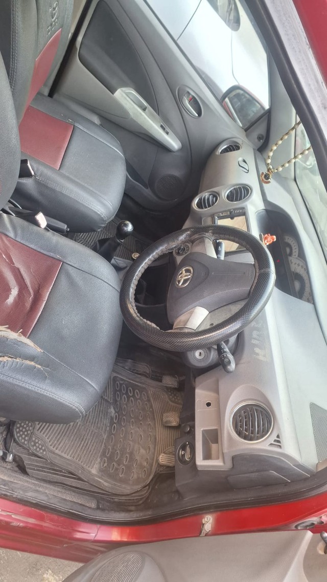 Second-hand 2011 Toyota Etios VX for sale in New Delhi-6