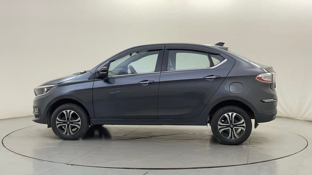 Second-hand 2022 Tata Tigor XZ Plus CNG BSVI for sale in Bangalore-6