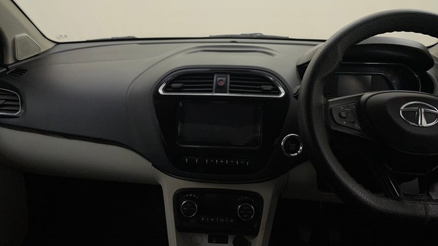 Second-hand 2022 Tata Tigor XZ Plus CNG BSVI for sale in Bangalore-34