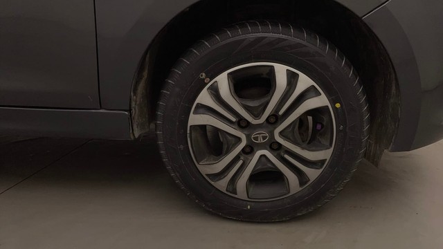 Second-hand 2022 Tata Tigor XZ Plus CNG BSVI for sale in Bangalore-17