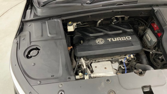 Second-hand 2020 MG Hector Sharp DCT for sale in Mumbai-38