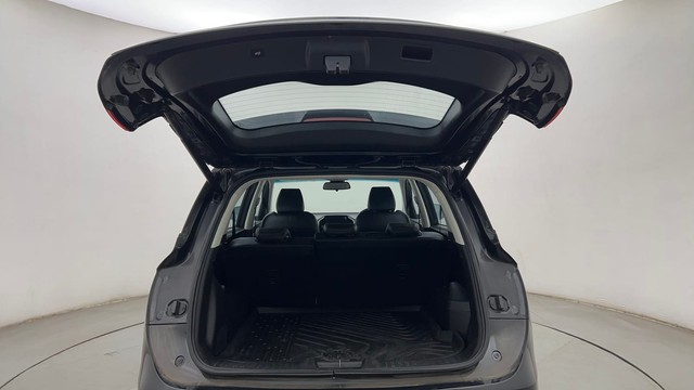 Second-hand 2020 MG Hector Sharp DCT for sale in Mumbai-32