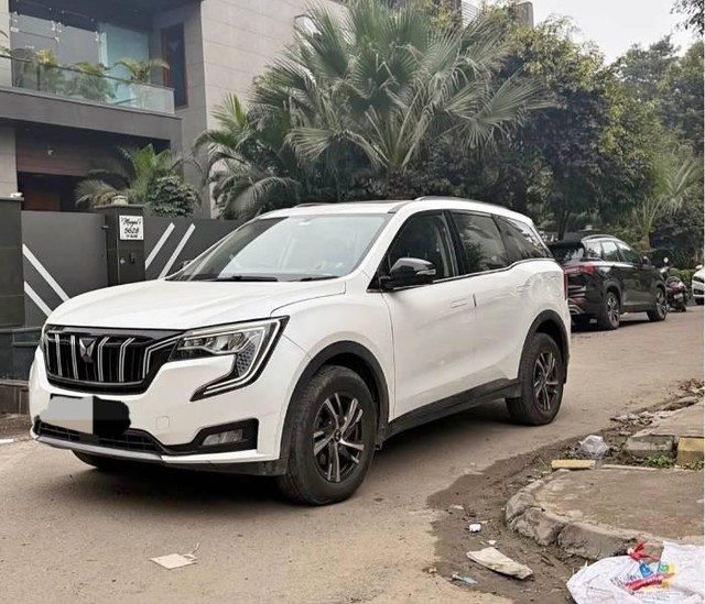Second-hand 2024 Mahindra XUV700 AX5 5Str Diesel AT for sale in Ludhiana-2