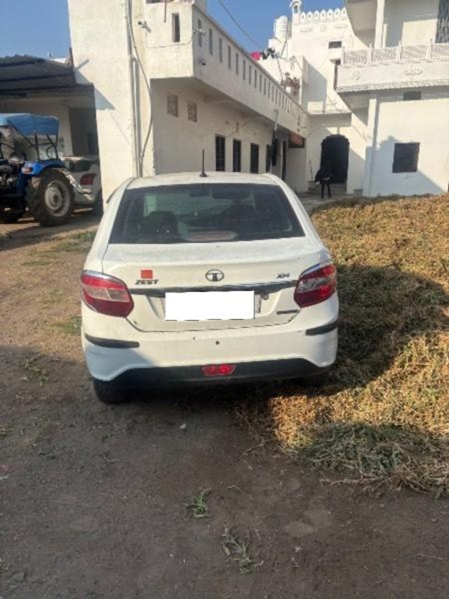Second-hand 2016 Tata Zest Revotron 1.2T XM for sale in Dhar-1