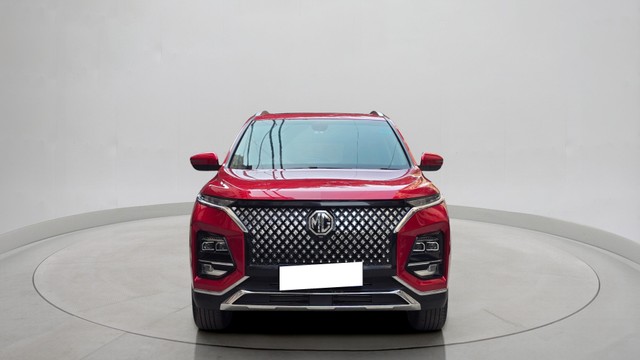 Second-hand 2024 MG Hector Plus 1.5 Turbo Smart 7 Str for sale in New Delhi-4