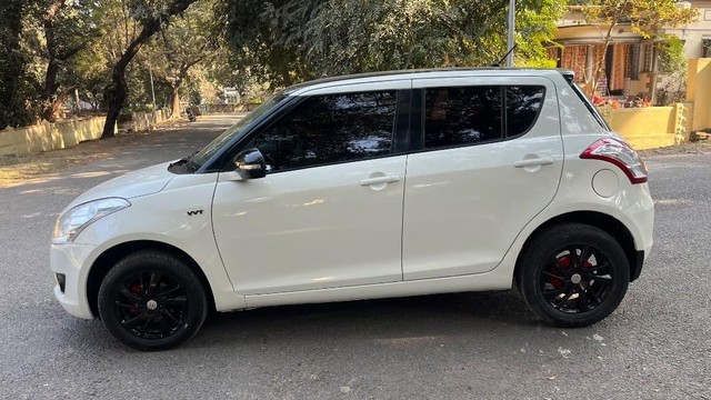 Second-hand 2014 Maruti Swift ZXI BSIV for sale in Jamshedpur-2