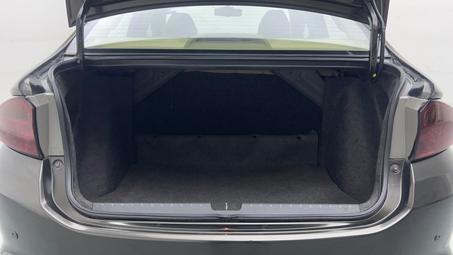 Second-hand 2018 Honda City V for sale in Ghaziabad-9