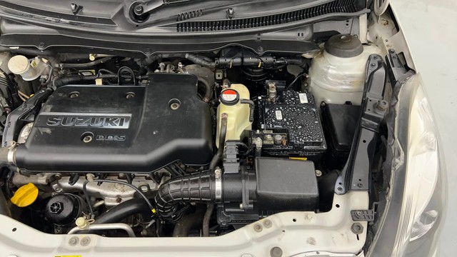 Second-hand 2016 Maruti Swift Dzire VDI for sale in Lucknow-30