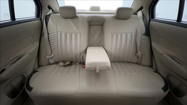 Second-hand 2016 Maruti Swift Dzire VDI for sale in Lucknow-34