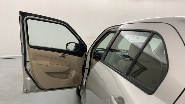 Second-hand 2016 Maruti Swift Dzire VDI for sale in Lucknow-23