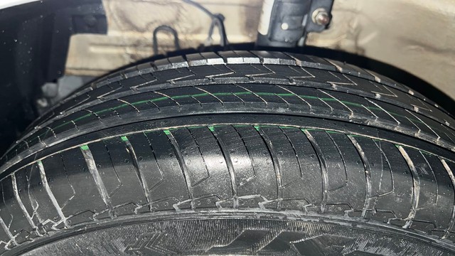 Second-hand 2016 Maruti Swift Dzire VDI for sale in Lucknow-37