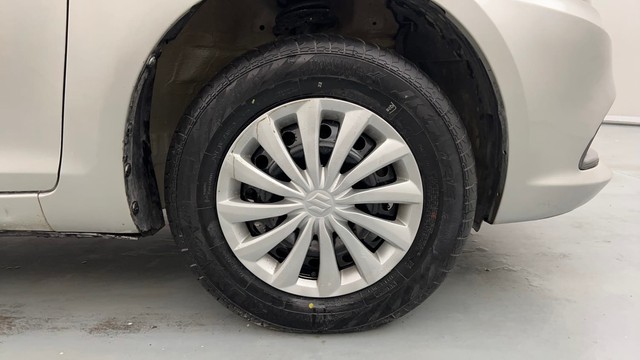 Second-hand 2016 Maruti Swift Dzire VDI for sale in Lucknow-17