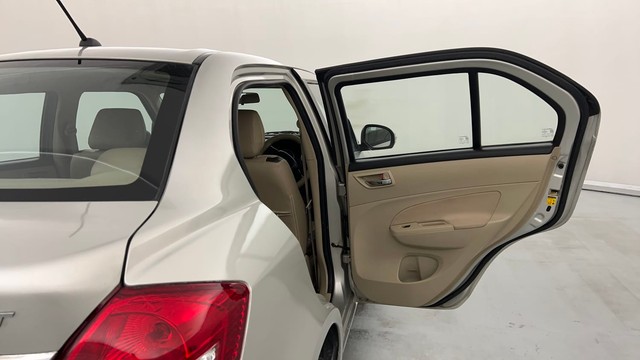 Second-hand 2016 Maruti Swift Dzire VDI for sale in Lucknow-39