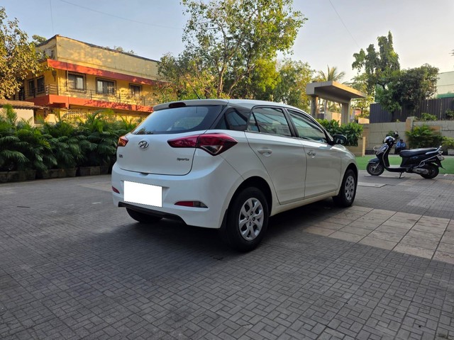 Second-hand 2018 Hyundai i20 1.2 Spotz for sale in Mumbai-13