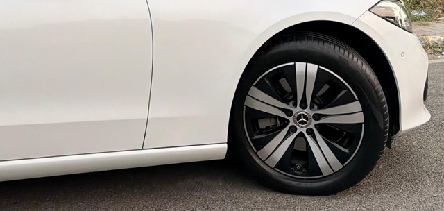 Second-hand 2024 Mercedes-Benz C-Class C 200 for sale in New Delhi-6