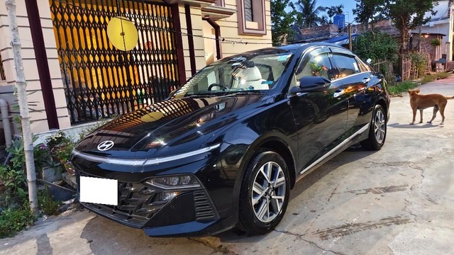 Second-hand 2023 Hyundai Verna SX IVT for sale in Nadia-0