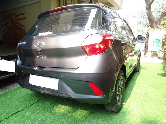 Second-hand 2019 Hyundai Grand i10 Nios AMT Sportz for sale in Kolkata-10