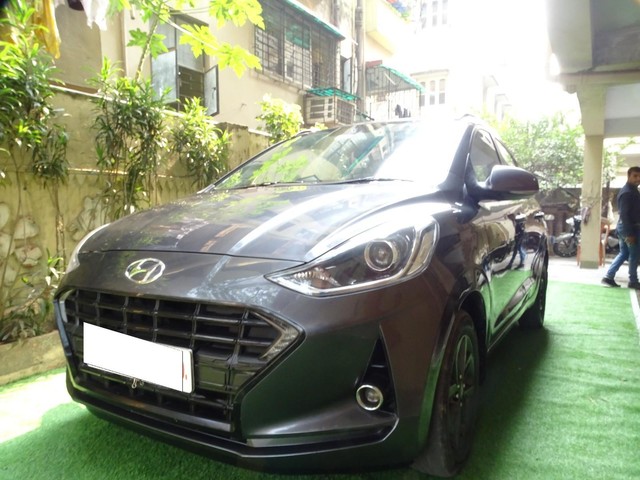 Second-hand 2019 Hyundai Grand i10 Nios AMT Sportz for sale in Kolkata-2