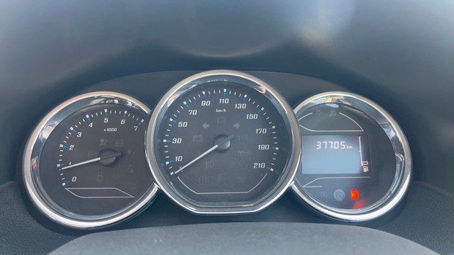 Second-hand 2021 Renault Duster RXS for sale in Coimbatore-23