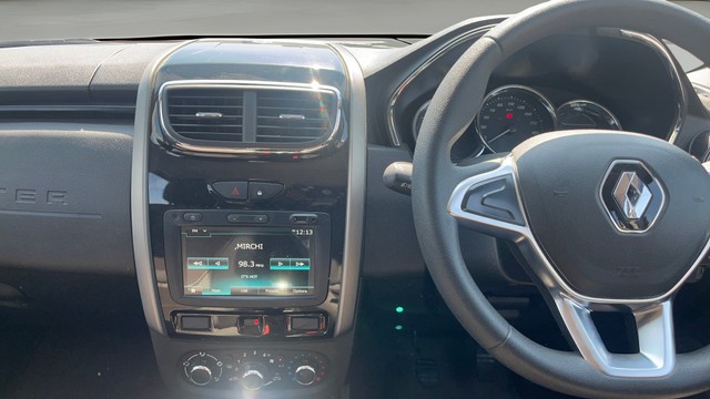 Second-hand 2021 Renault Duster RXS for sale in Coimbatore-6