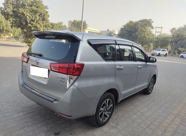 Second-hand 2022 Toyota Innova Crysta 2.4 G 7 STR for sale in Ludhiana-12