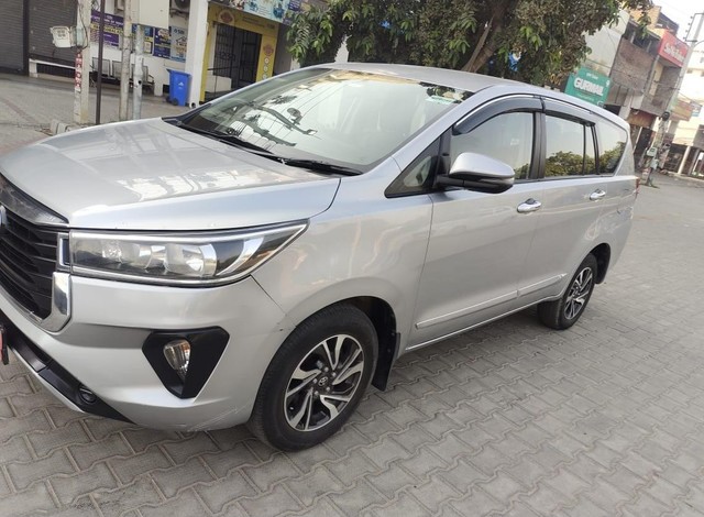 Second-hand 2022 Toyota Innova Crysta 2.4 G 7 STR for sale in Ludhiana-6