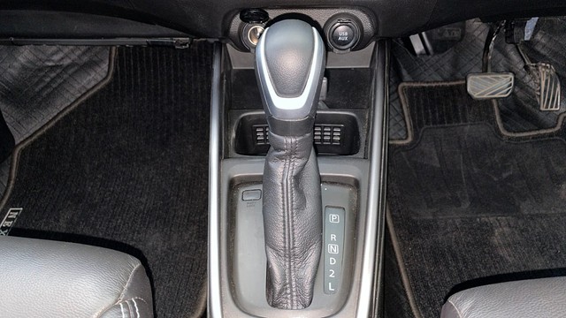 Second-hand 2021 Maruti XL6 Alpha AT for sale in Chennai-12