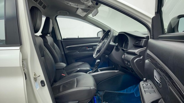 Second-hand 2021 Maruti XL6 Alpha AT for sale in Chennai-15