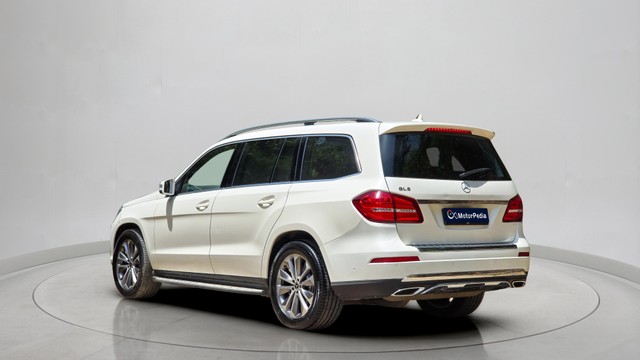 Second-hand 2017 Mercedes-Benz GLS 350d 4MATIC for sale in Gurgaon-8