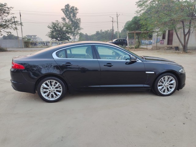 Second-hand 2013 Jaguar XF 3.0 Litre S Premium Luxury for sale in Ludhiana-11