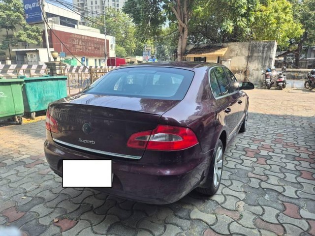 Second-hand 2013 Skoda Superb 1.8 TSI MT for sale in Chennai-8