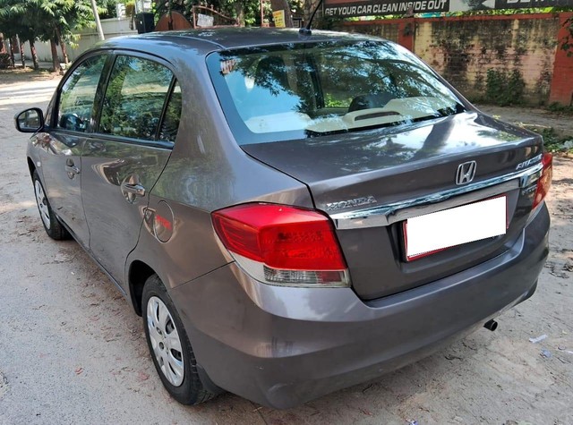 Second-hand 2014 Honda Amaze S i-Vtech for sale in Lucknow-7