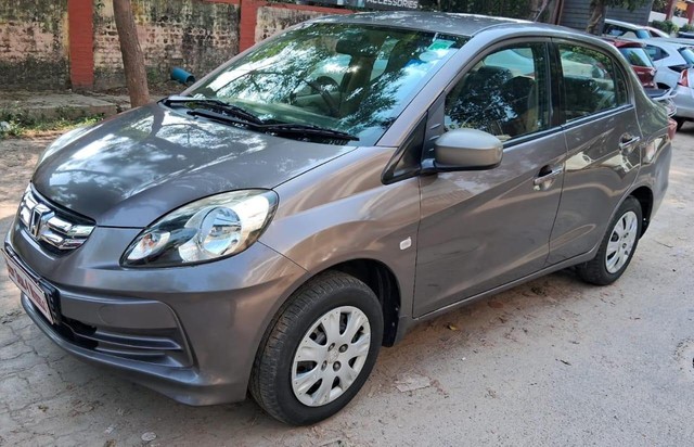 Second-hand 2014 Honda Amaze S i-Vtech for sale in Lucknow-6