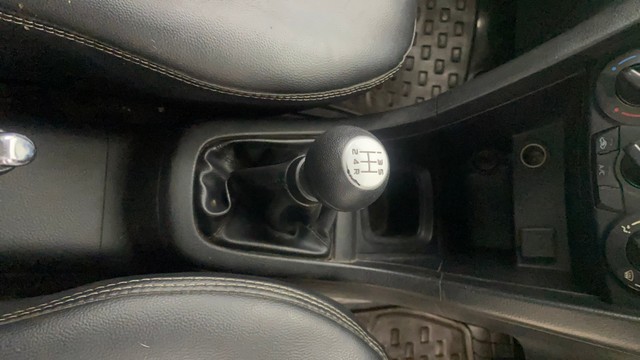 Second-hand 2016 Maruti Swift VXI for sale in Navi Mumbai-13