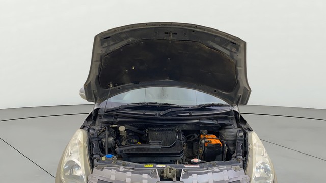 Second-hand 2016 Maruti Swift VXI for sale in Navi Mumbai-9