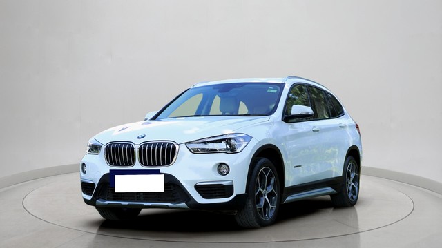 Second-hand 2017 BMW X1 sDrive 20d xLine for sale in Gurgaon-2