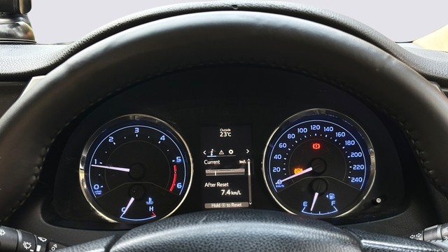 Second-hand 2017 Toyota Corolla Altis 1.4 DG for sale in Gurgaon-11